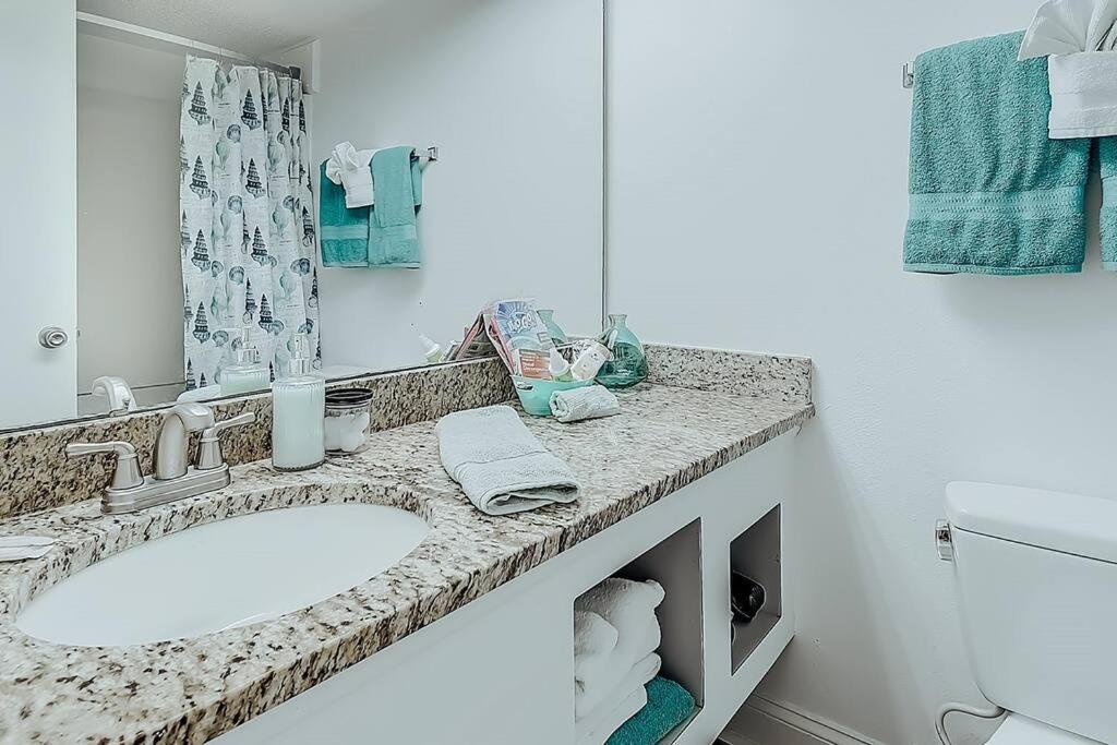 Ocean Front Comfy Condo W/Kitchen, Sleeps 4, Snowbird Paradise Myrtle Beach Exterior foto