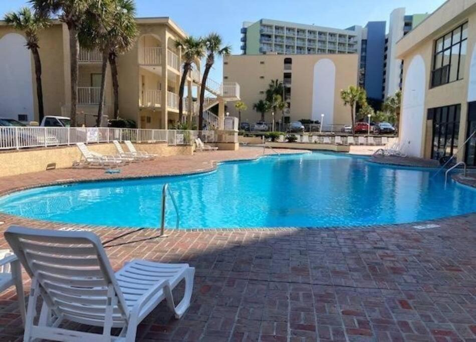 Ocean Front Comfy Condo W/Kitchen, Sleeps 4, Snowbird Paradise Myrtle Beach Exterior foto